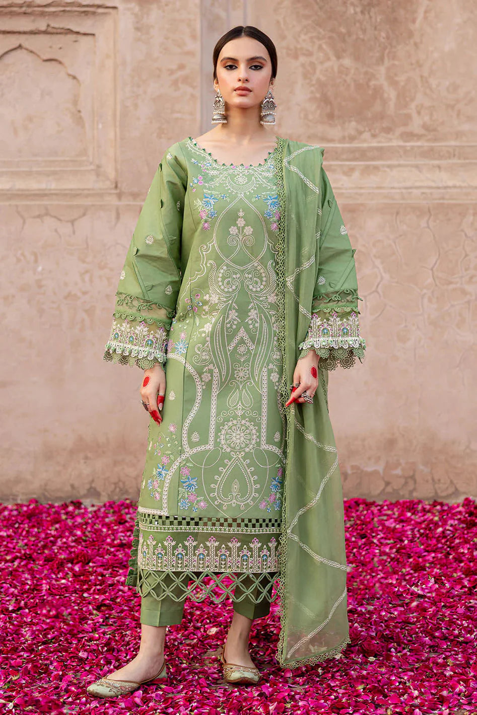 MAHNUR - 3PC LAWN EMBROIDERED SHIRT WITH CHIFFON EMBROIDERED DUPATTA AND TROUSER-BIC-3778